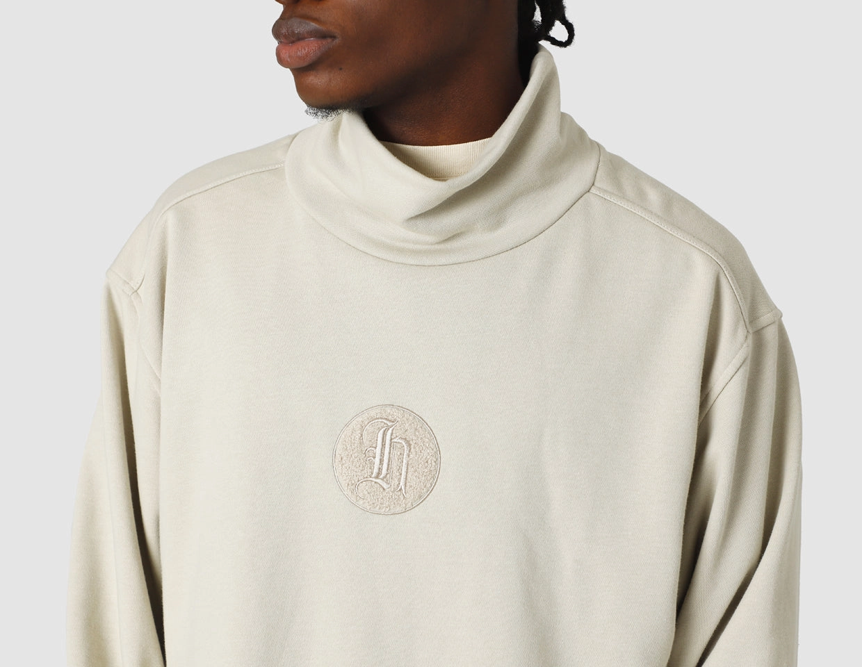 Honor The Gift Stamp Patch Turtle Neck  / Bone