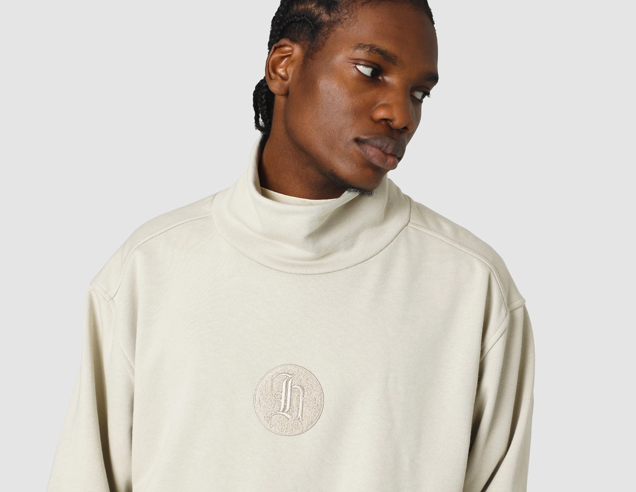 Honor The Gift Stamp Patch Turtle Neck  / Bone