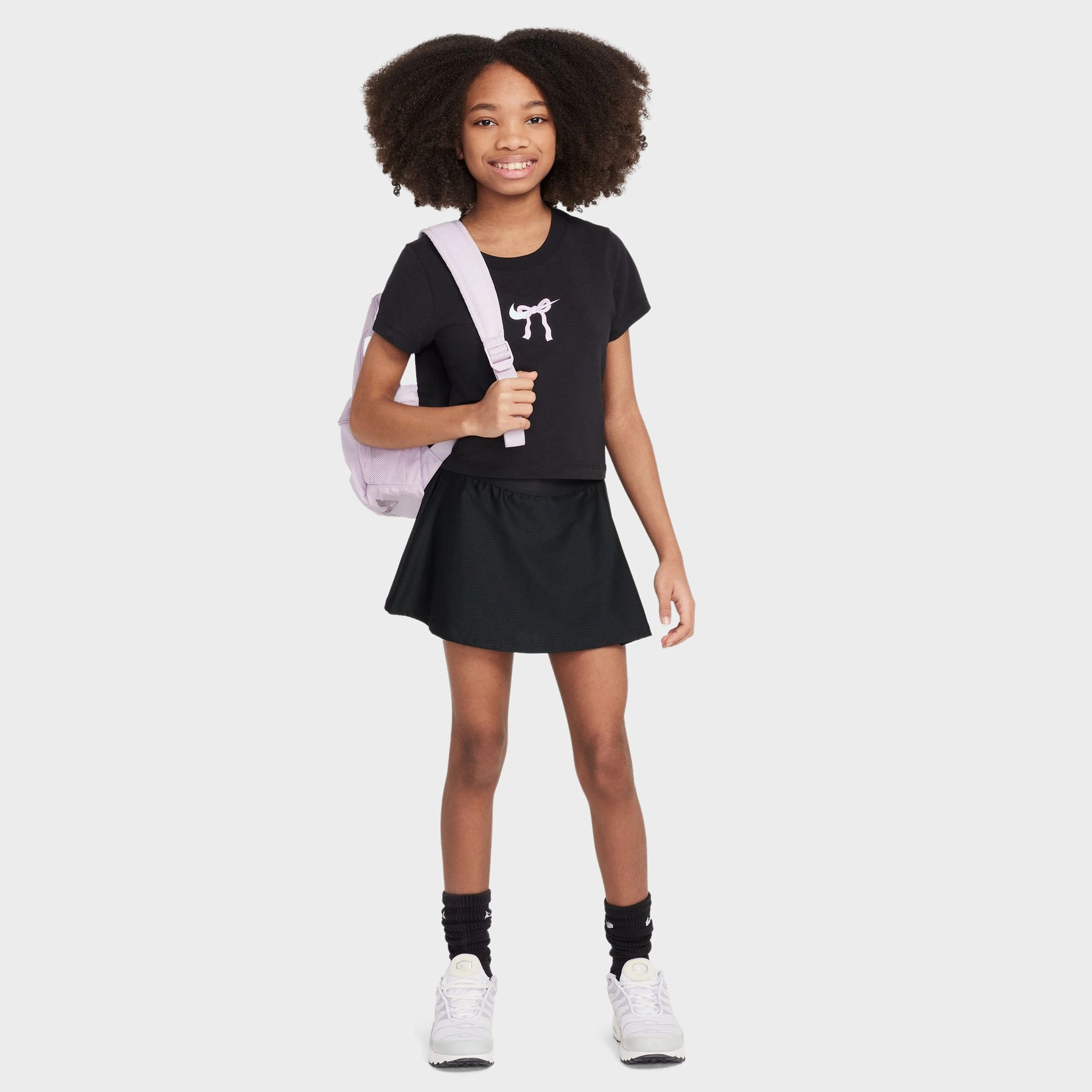 Nike Sportswear Junior Girls' T-Shirt Black