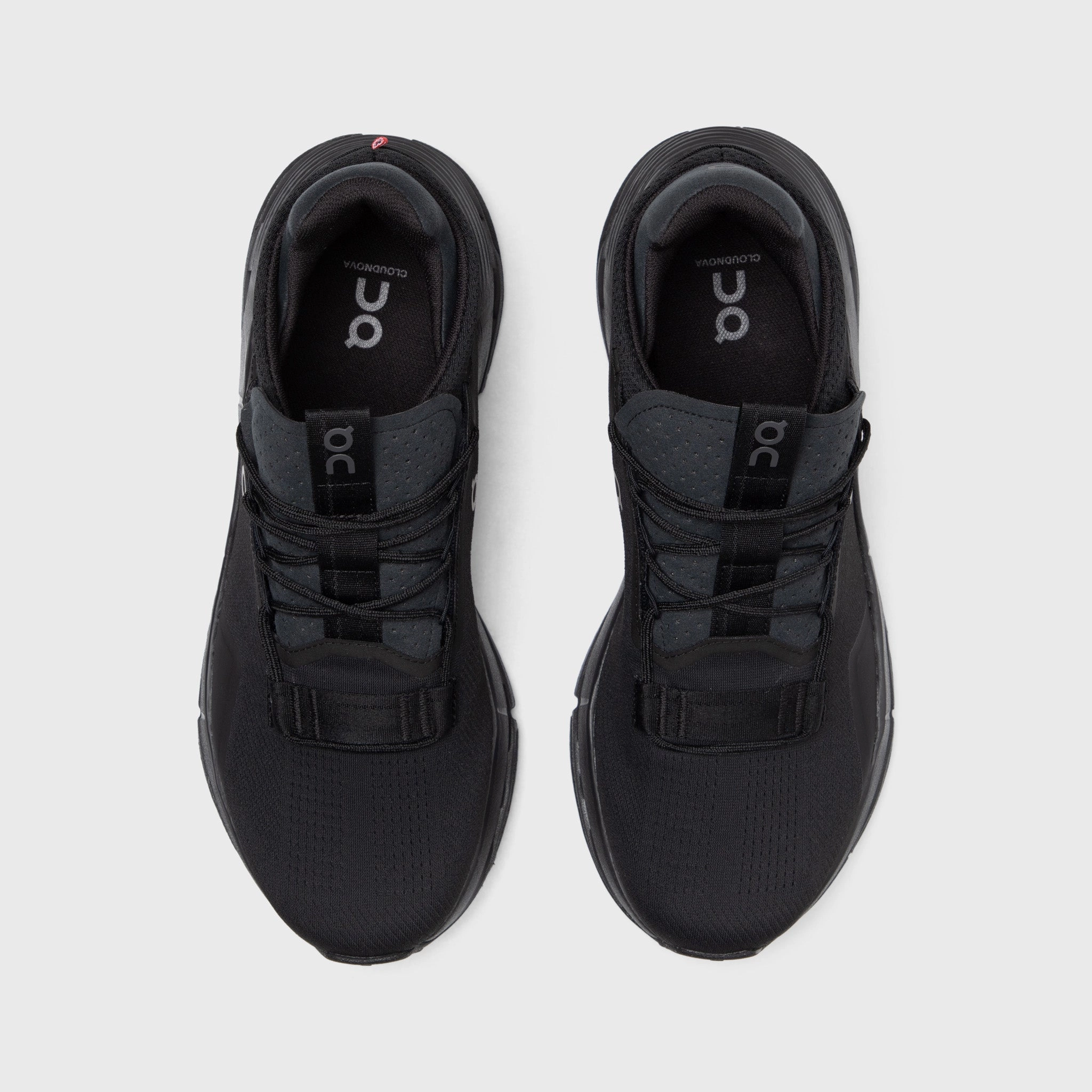 On Cloudnova 2 Black / Black