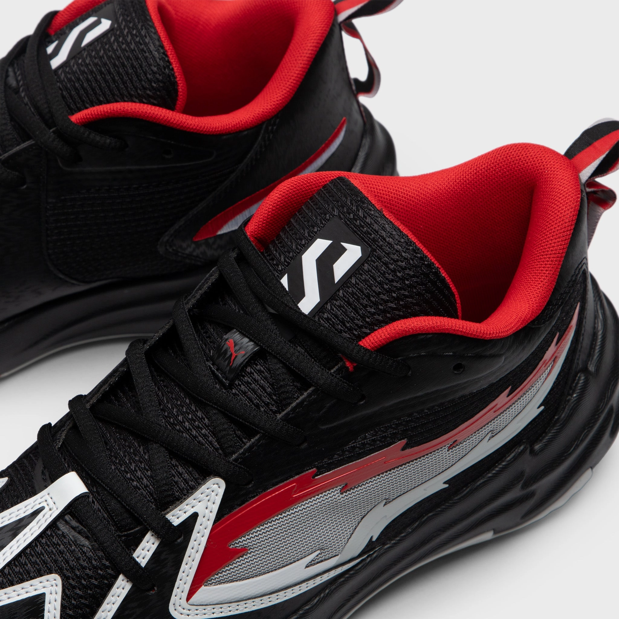 Puma Scoot Zeros Black / White - Red